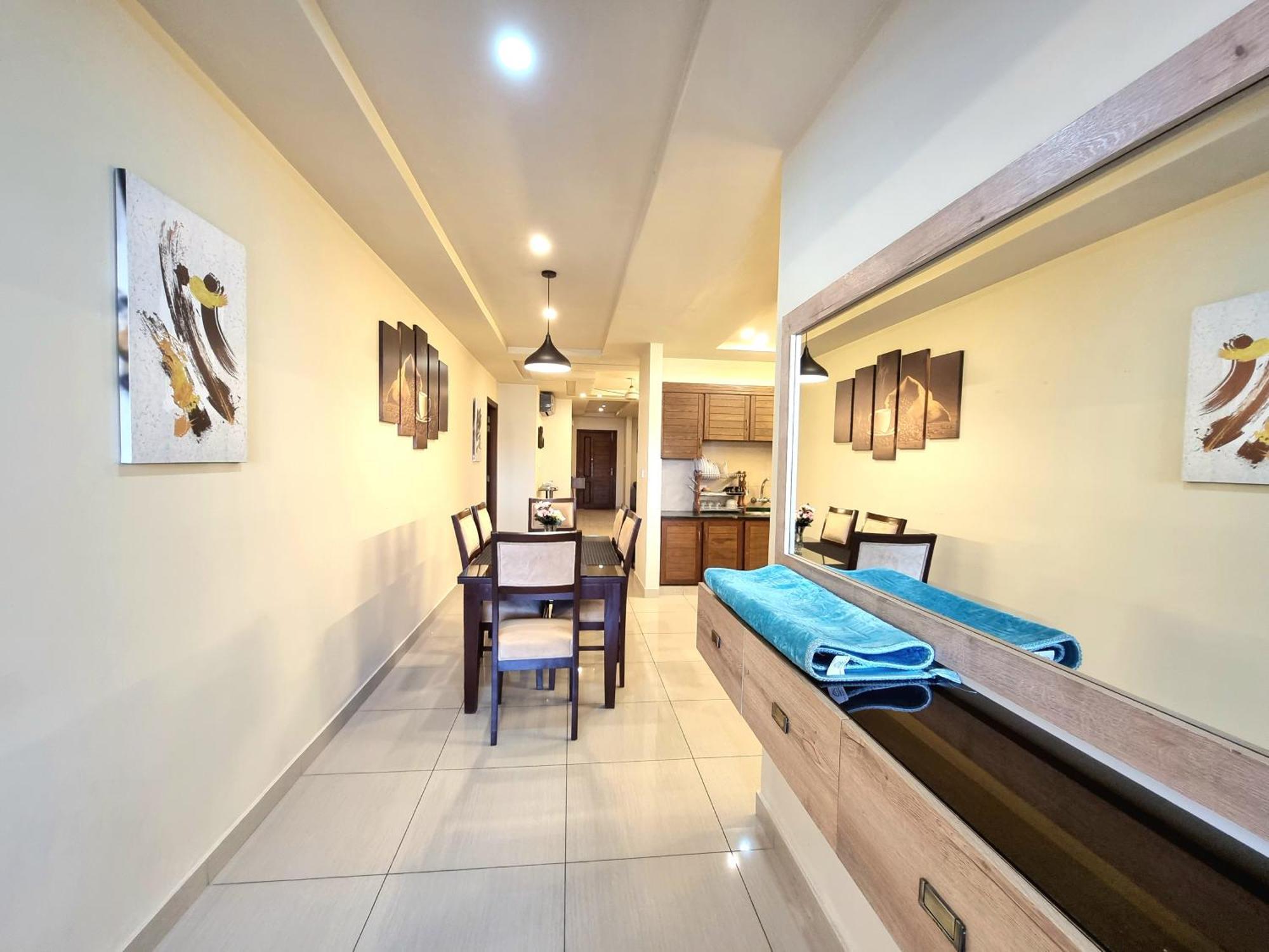 Luxurious Landing Apartments & Suites Bahria Town Rawalpindi Habitación foto